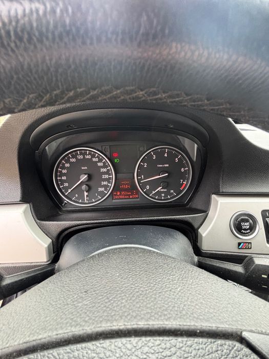 Ładna bmw e91 320i 170 ps 2010r