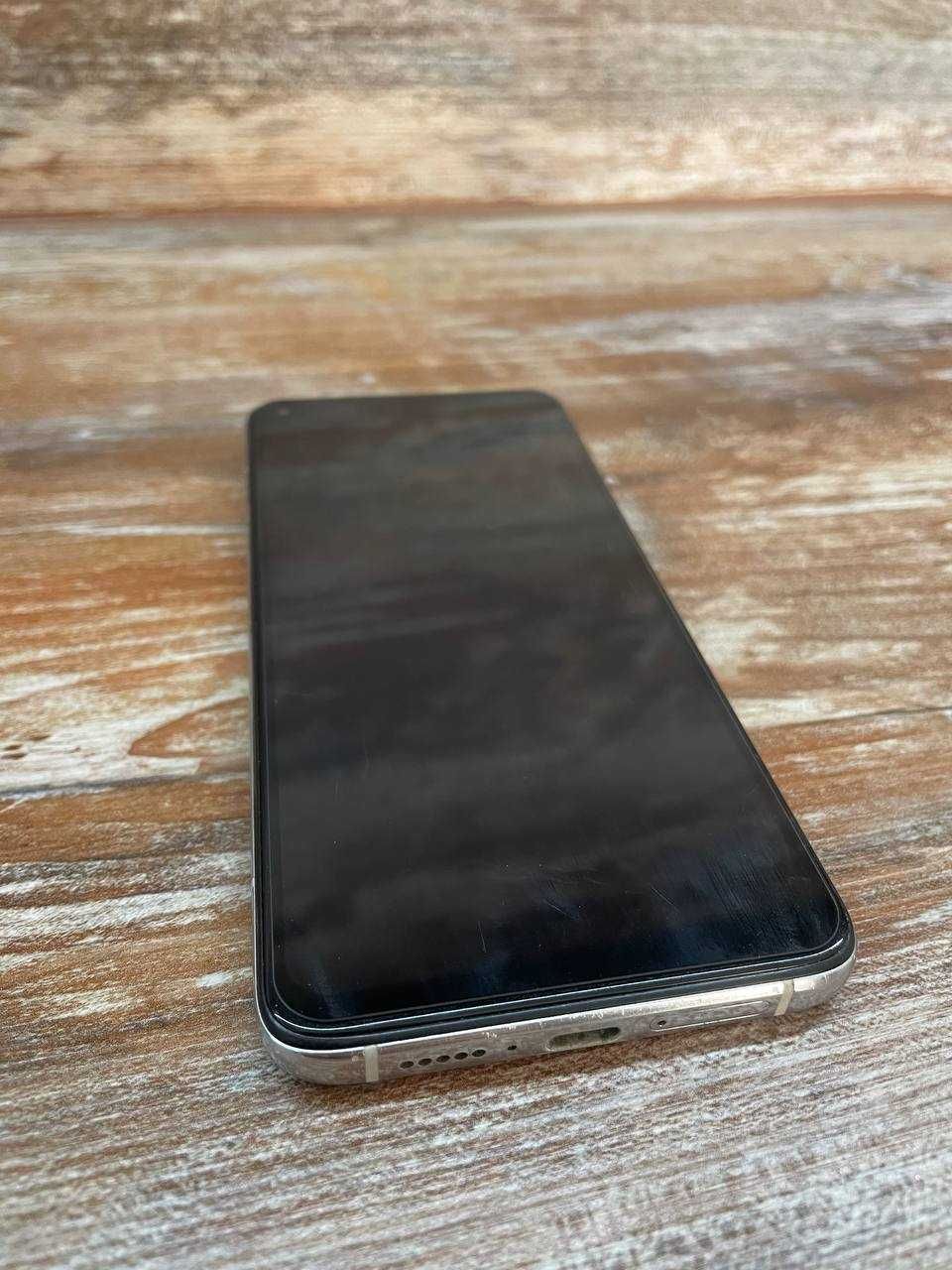 Мощный телефон Xiaomi Mi 10t pro 8/256 Gb