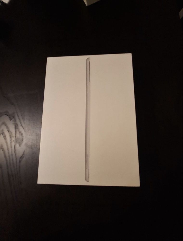 IPAD 6 Geração pratedo com Wi-Fi