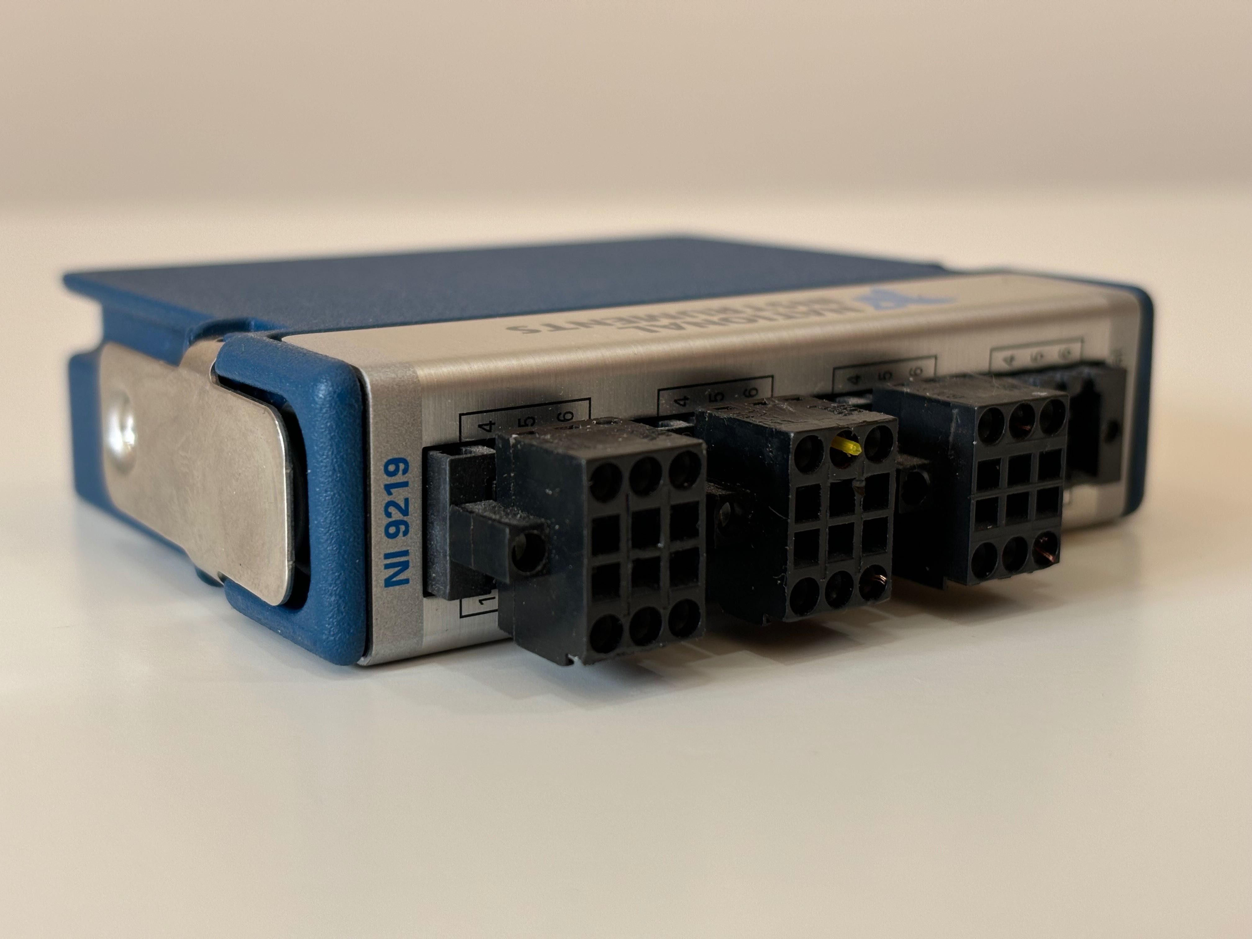 National Instruments NI 9219