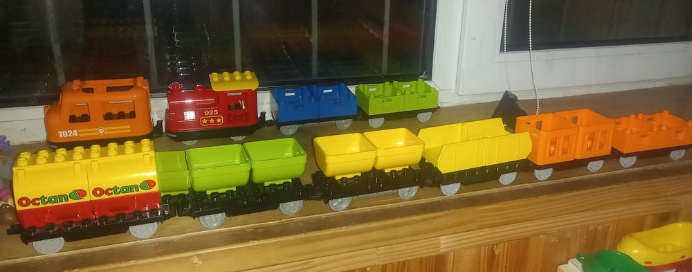 Вагончик lego duplo