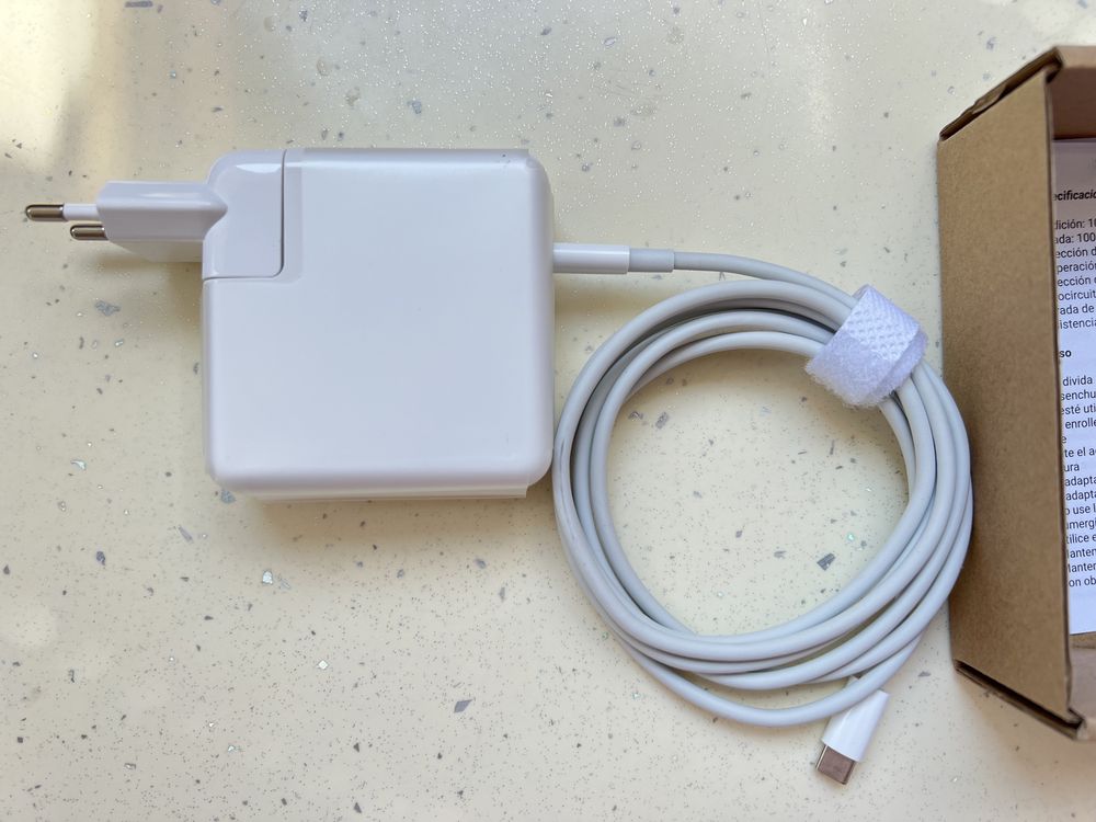 Зарядка блок 61W MacBook Air Pro USB C Макбук з кабелем