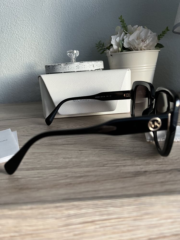 Okulary przeciwsłoneczne Michael Korss