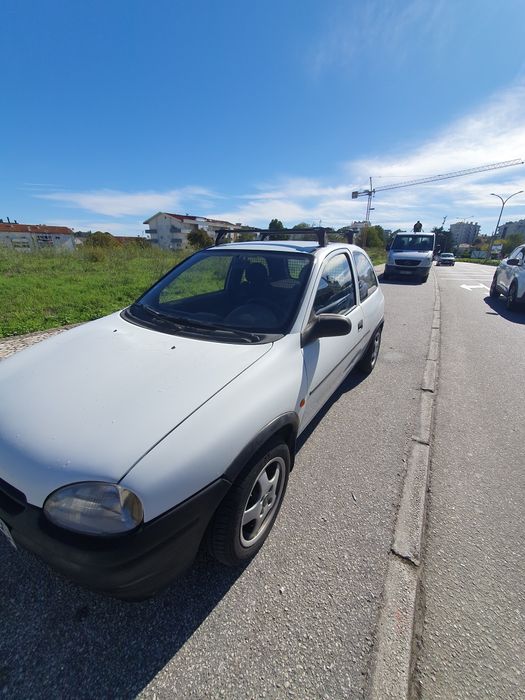 Opel corsa b motor Isuzu