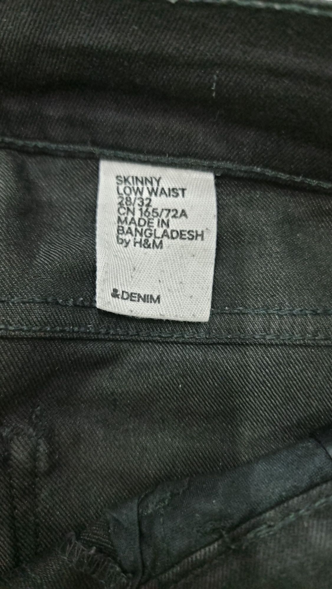Spodnie czarne denim