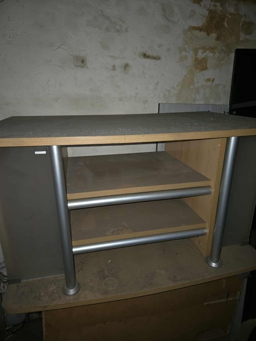 Szafka rtv pod telewizor