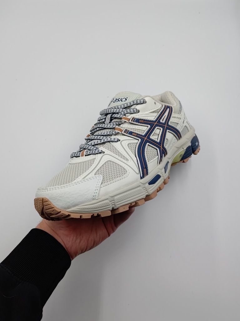 Asics Gel-Kahana 8