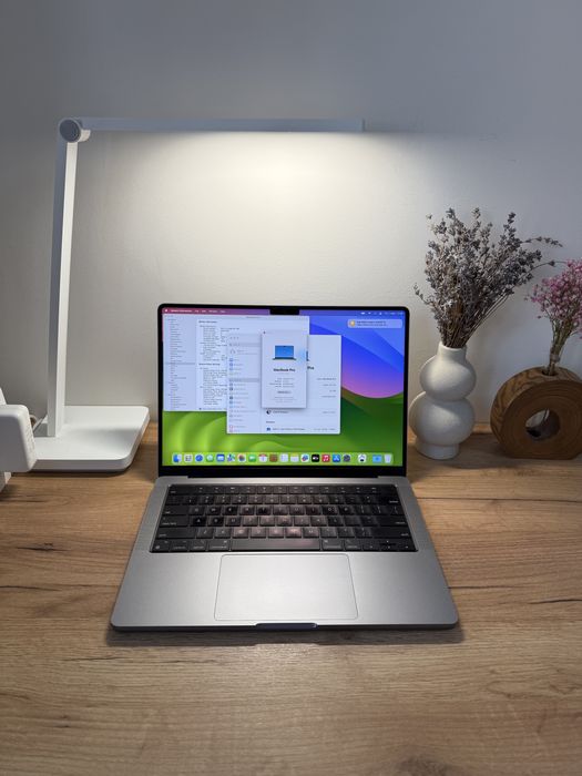 MacBook Pro 14 2021 M1 Pro 32GB RAM 512GB SSD 90%