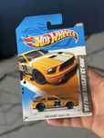 Hot Wheels HW Code Cars ’12 - ’07 Ford Shelby GT-500 Mustang 28 racing