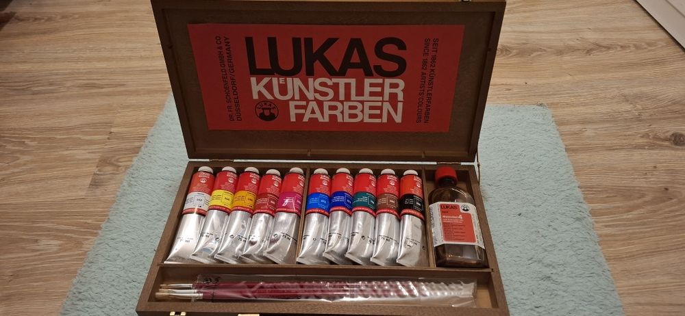 Farby olejne LUKAS Künstlerfarben 10×75 ml + medium + pędzle – NOWE