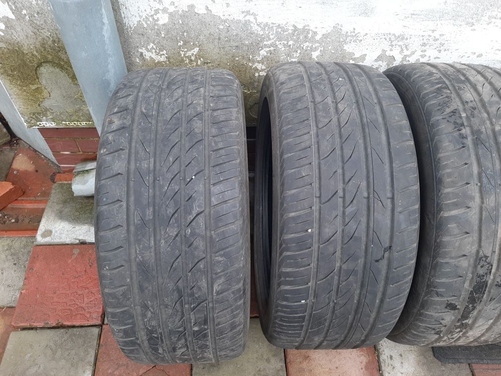 Продам резину 245/45 R18 Matador