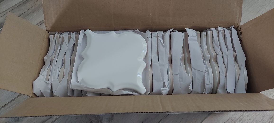 76  Plytek Arabesco White3D Gresowa Dunin
Biala mozaika koniczyna maro