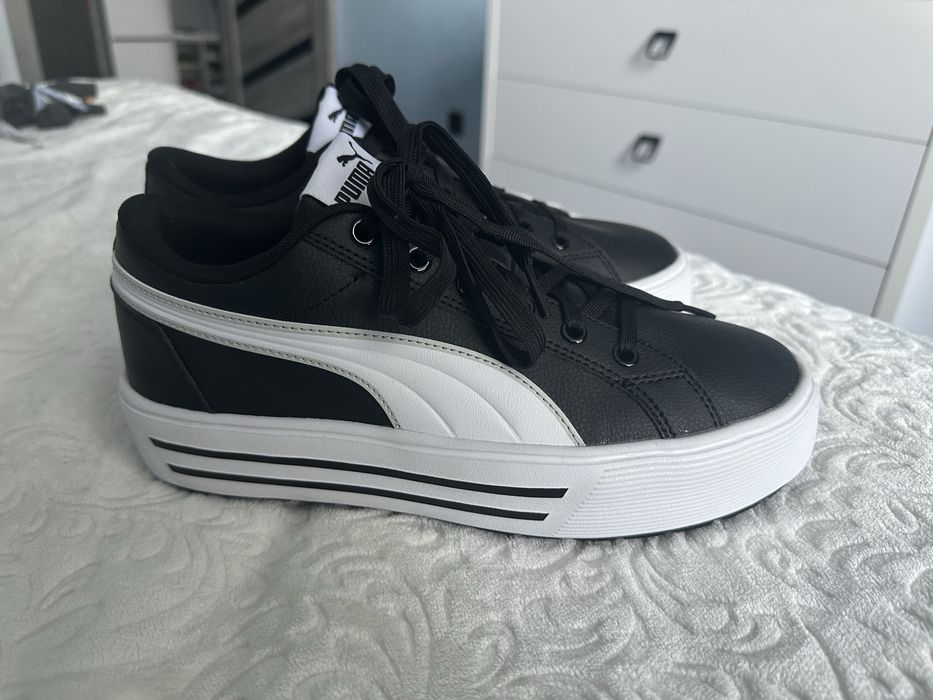 Кросівки Puma 40.5