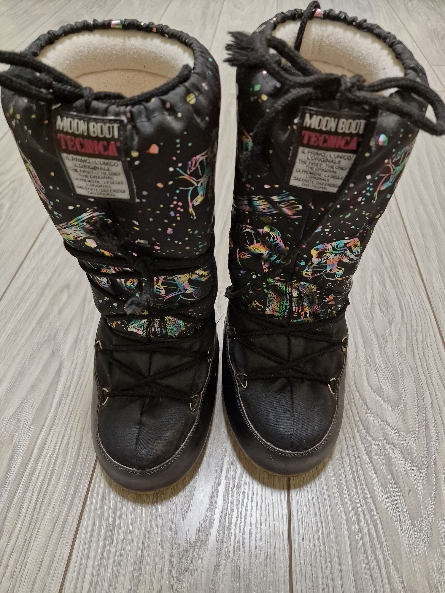 Мунбути Moon Boot tecnica