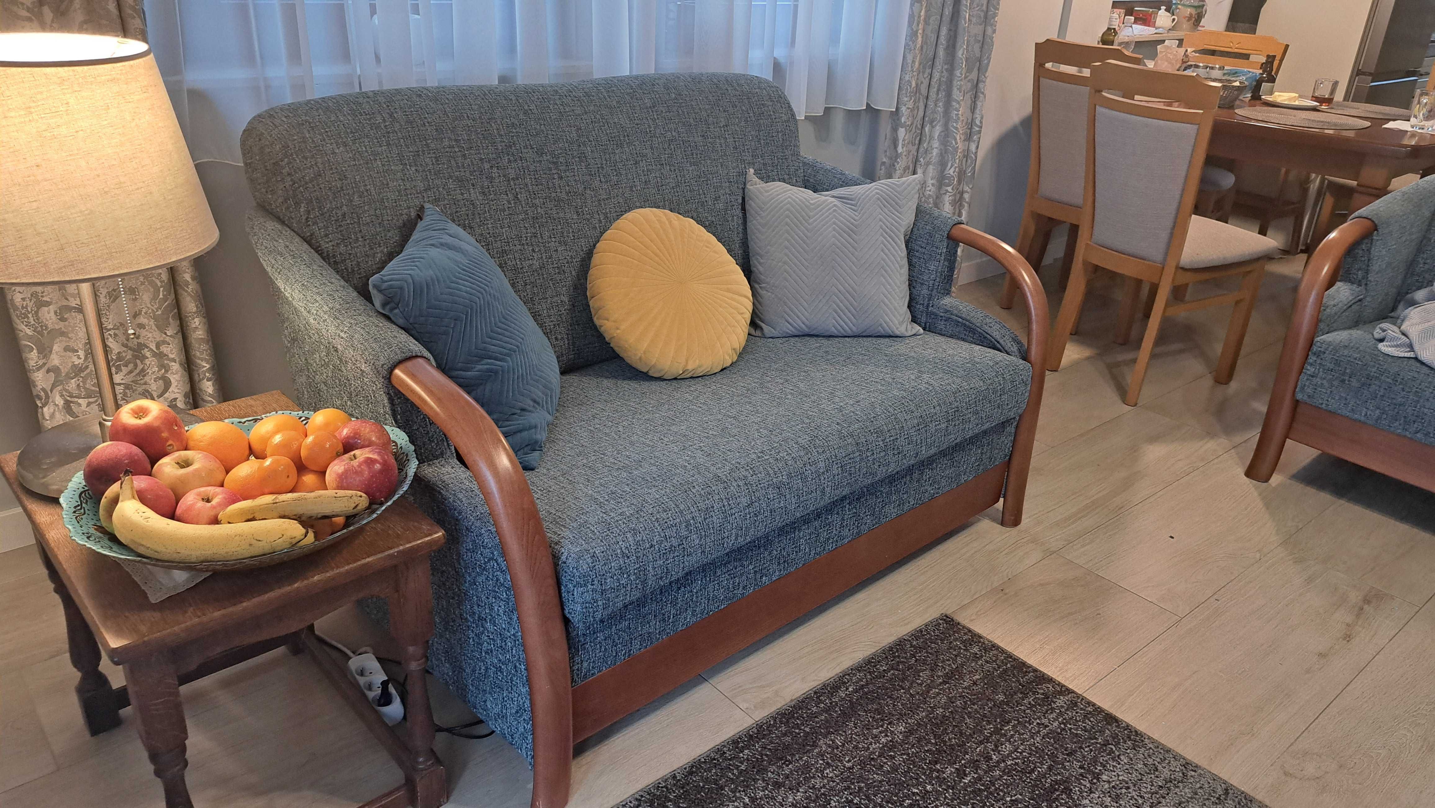 Sofa Oliwia z funkcją spania stan idealny.