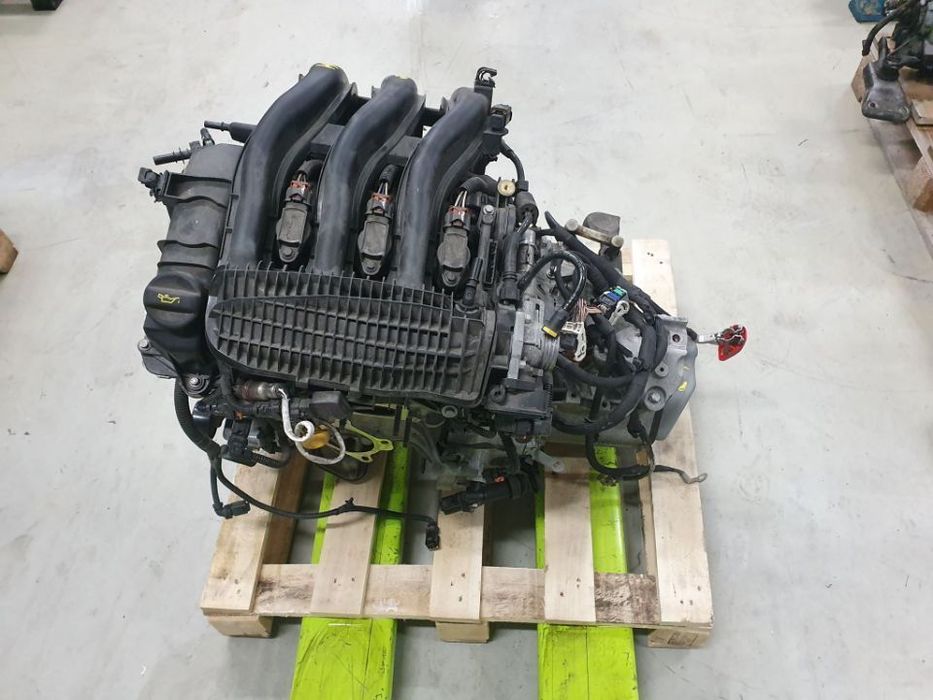 Motor Citroen C4 CACTUS 1.2 VTi 2016 de 82cv, ref HM01