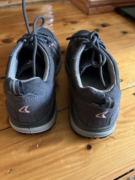 Жіночі кросівки Lova на gore- tex