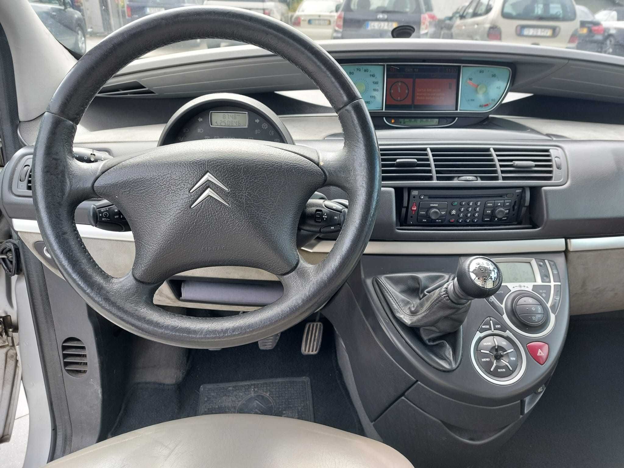 Citroen C8 (8 Lugares)