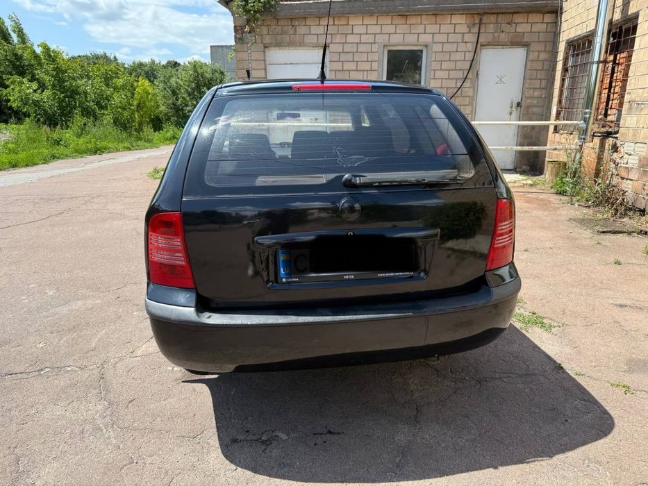 Skoda Octavia tur універсал 2000 року