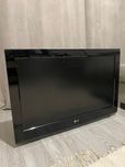 Tv LG 32LG2000 32 całe + uchwyt + kabel zasilający + pilot
