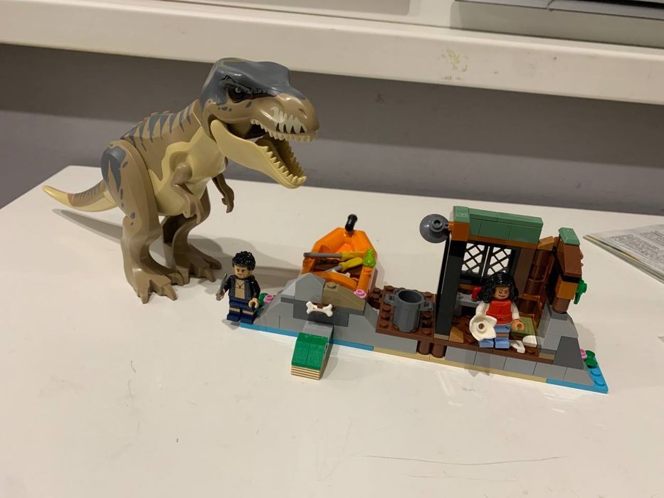 Продаю набор лего сост идеал , коробки нету ирструкцыя есть