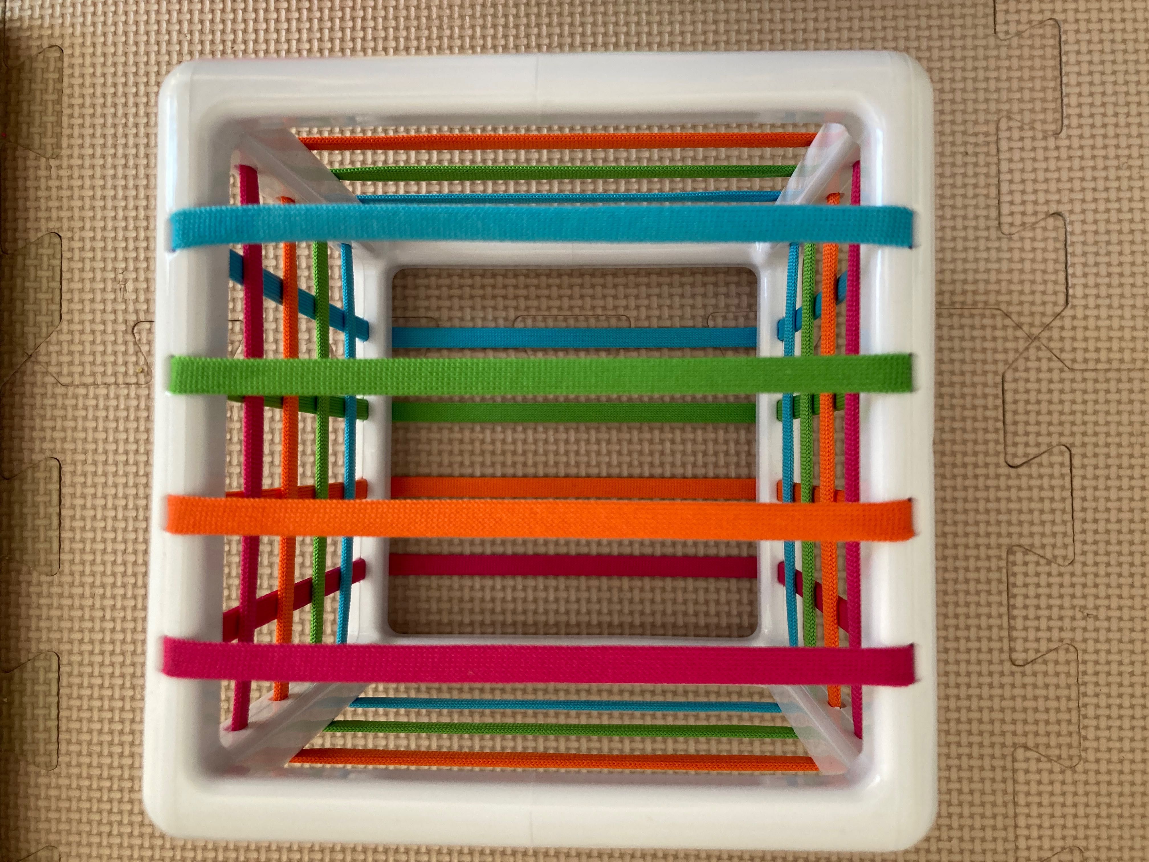 Fat Brain Toys 10m+ Sorter elastyczna kostka InnyBin