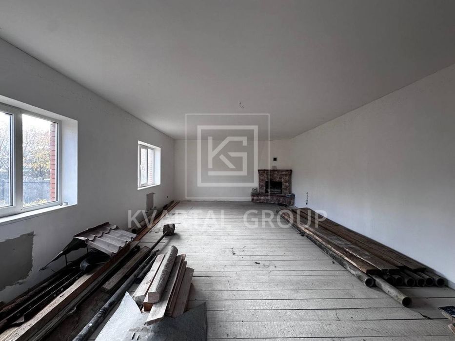 Продам будинок з каміном в Царському селі