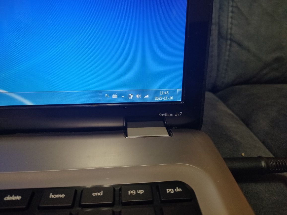 Laptop HP 17' Windows 7 oryginalny