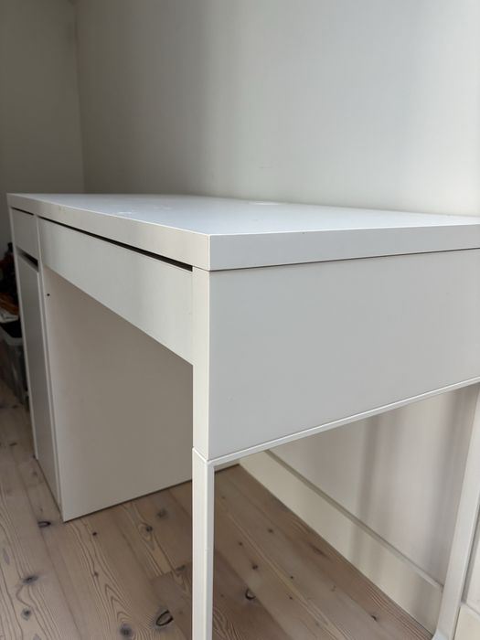 Mesa de escritorio Ikea