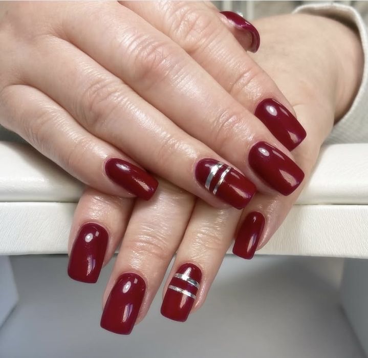 Манікюр ,наращування,педикюр