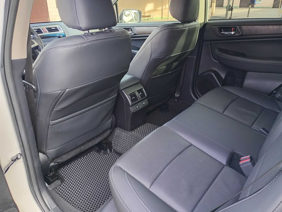 Subaru Outback 2016