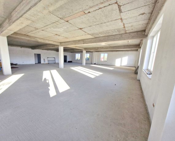 Lokal 560m2/1piętro/CENTRUM/ 2,5 km od Rzeszowa