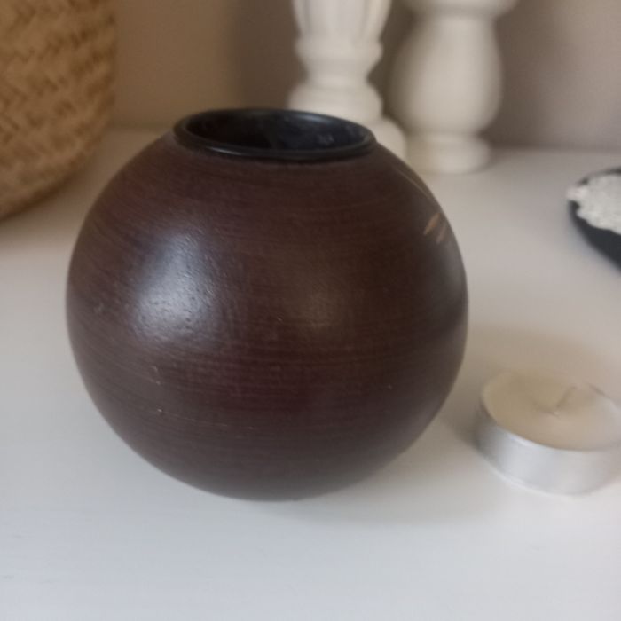 Drewniany świecznik kula