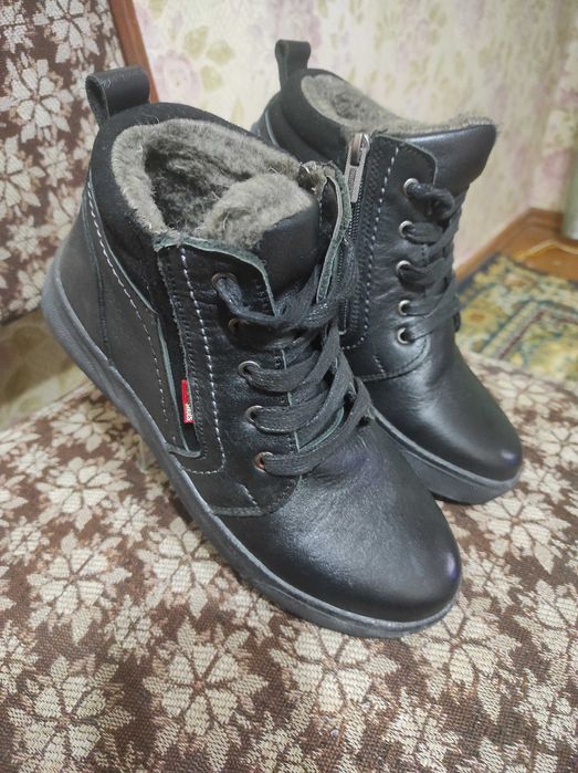 Чоловіче взуття ( черевики/лофери/туфлі/дитяча обув і т.д)