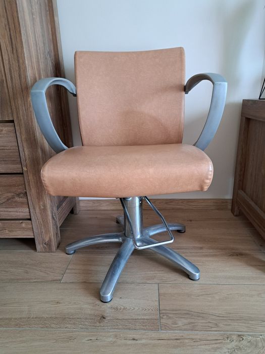 Fotel fryzjerski Alaya