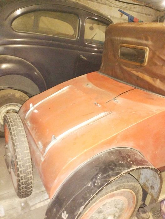 Автомобіль renault 10 CV 1924 рік