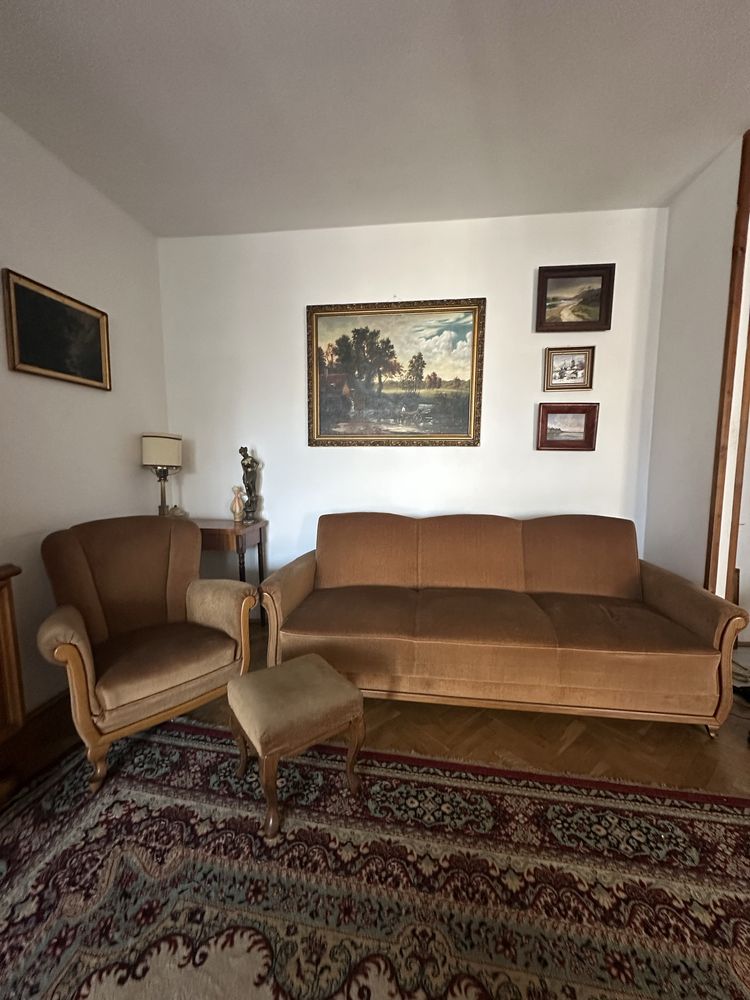 Komplet wypoczynkowy w stylu klasycznym z lat 50-70 XX wieku