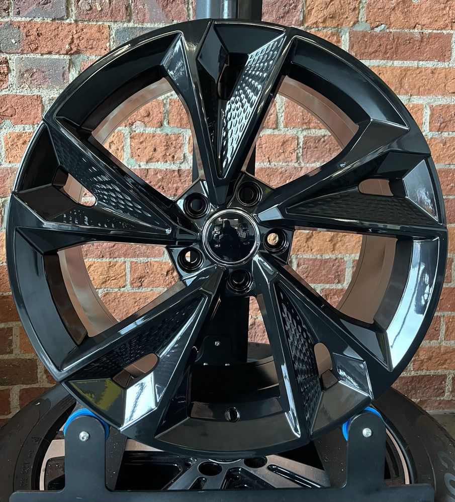 Alufelgi 18 Audi A4 B8 B9 A6 C6 C7 A3 S3 RS Black 5x112 Nowe Felgi