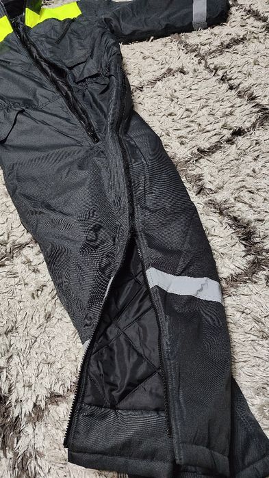 Зимовий комбінезон