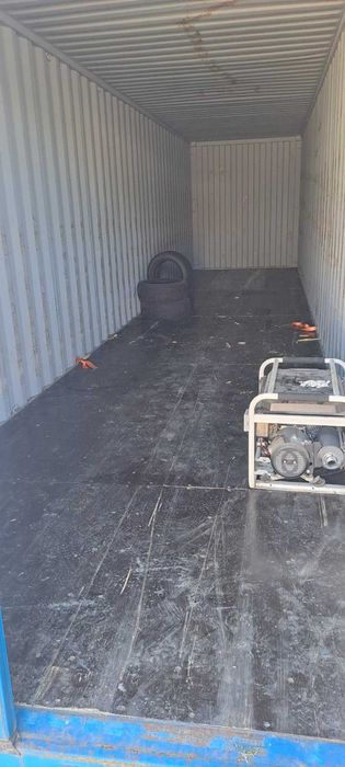 Морські контейнери 40 футів б/в, з вікном