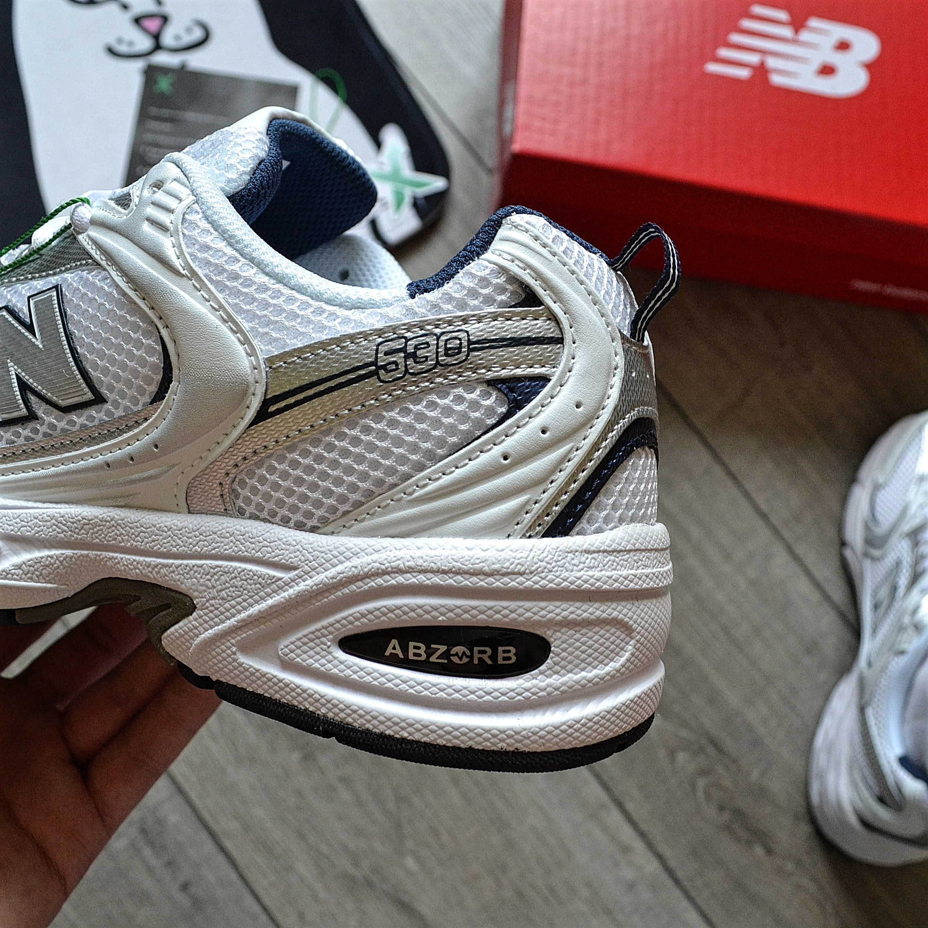 Женские кроссовки New Balance 'White/Silver/Navy' Размеры 36-40