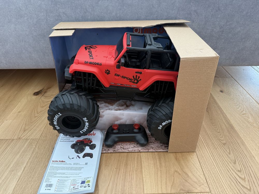 Zdalnie sterowany Jumbo Foot Off-roader Rtr Df Models 9940
