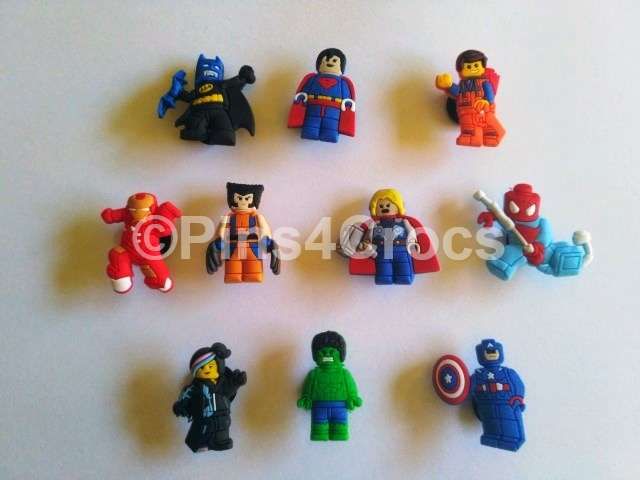 Pulseiras brindes pins avengers vingadores star wars
