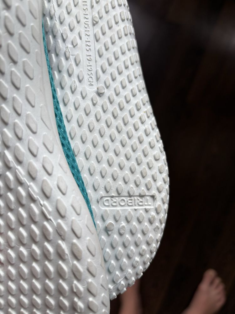 Buty do wody decathlon rozmiar 30-31