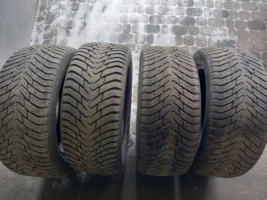 Шини,диски,колеса.