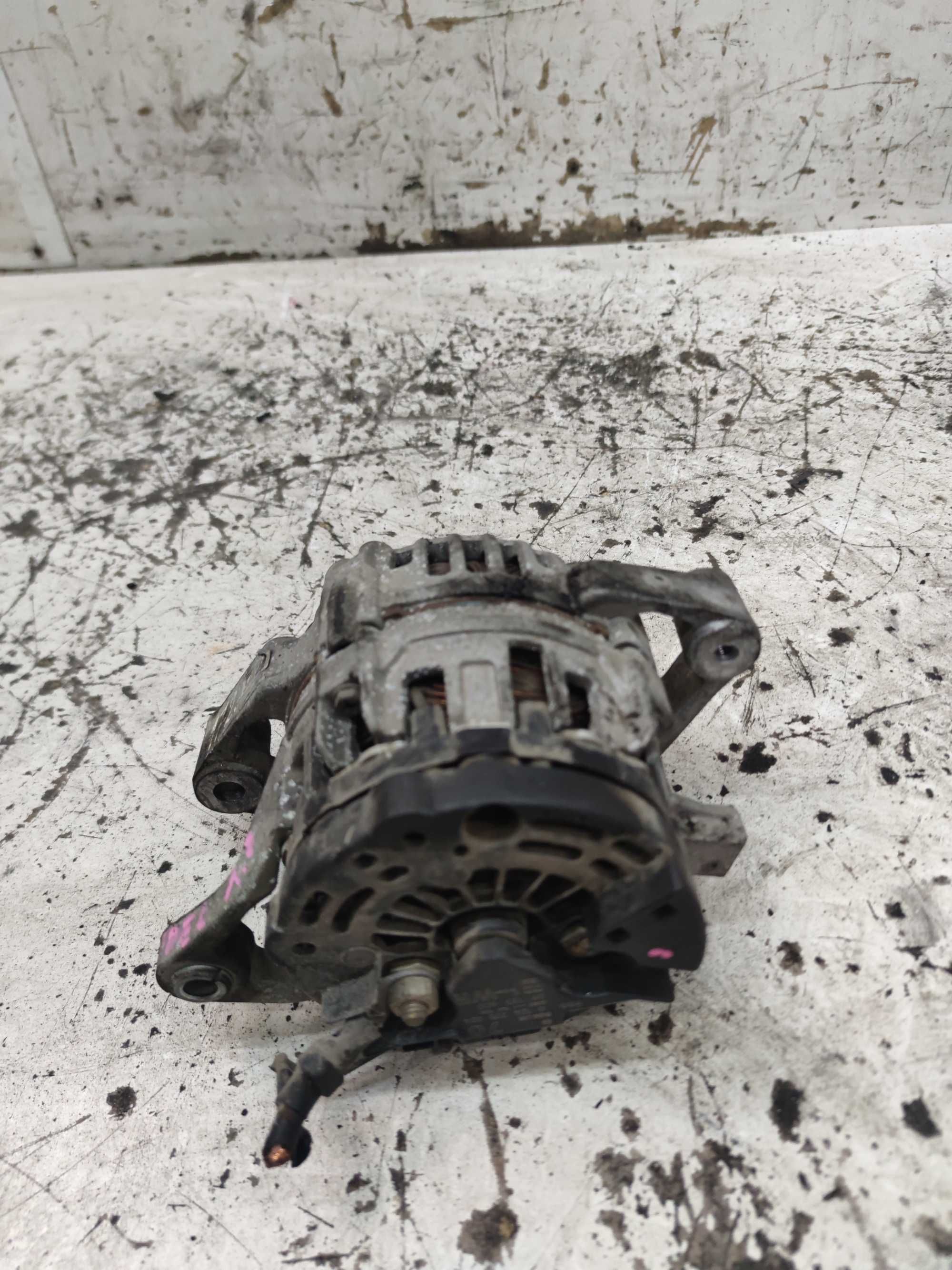 Opel Astra II Corsa II 1.4 1.6 16v Alternator