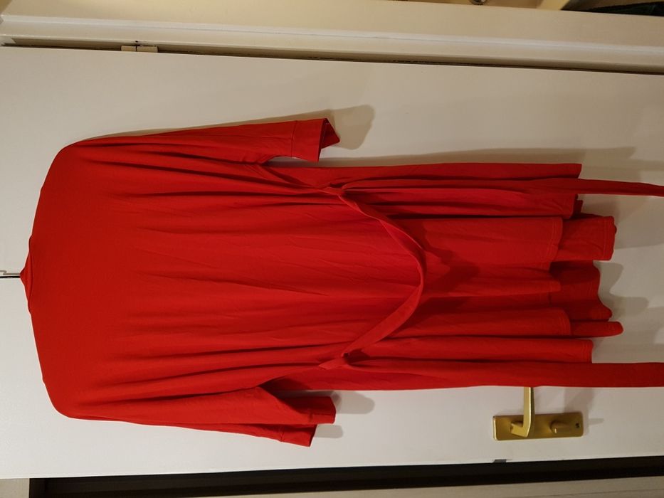 Walentynki. Nowy, piękny komplet: szlafrok z koszulką De Lafense