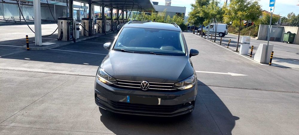 VW Touran 2021 7 lugares