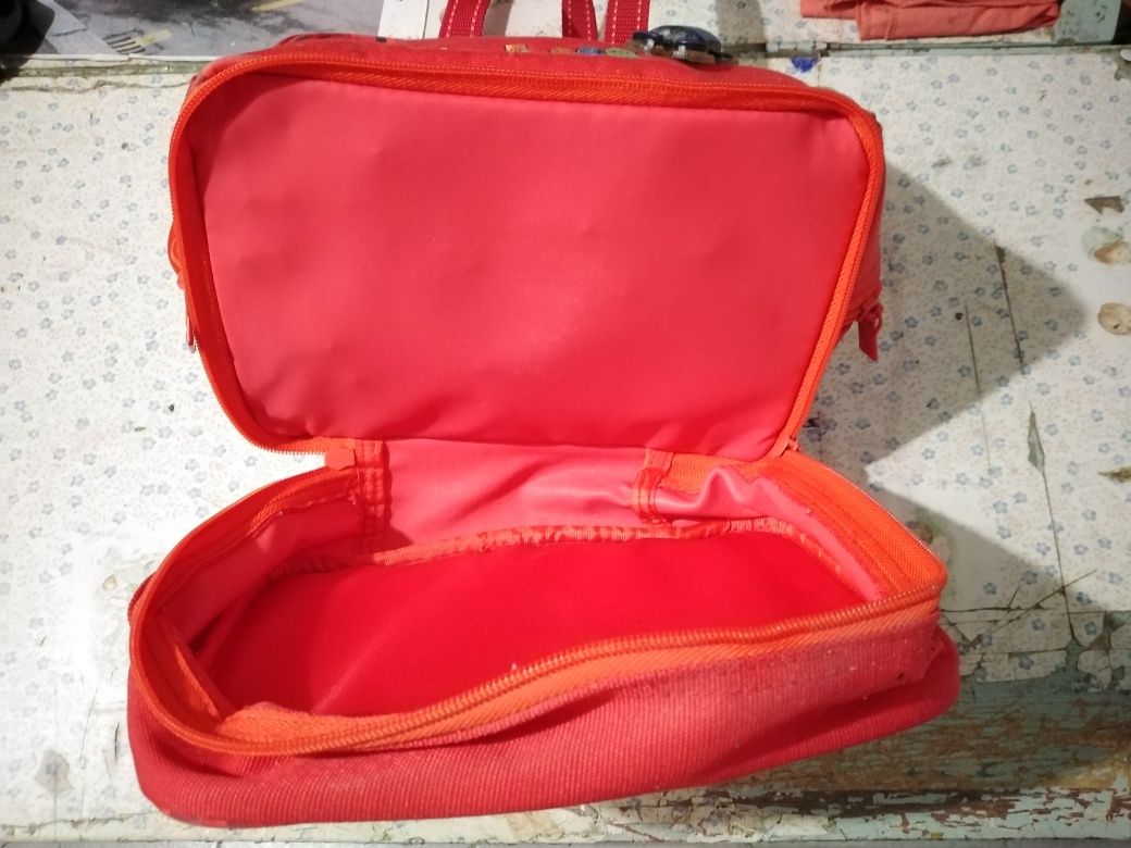 Vendo mala de transporte bom estado