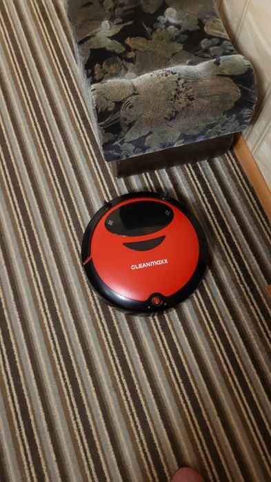 Робот пилосос CLEANmaxx для рівних поверхонь Бордовий (